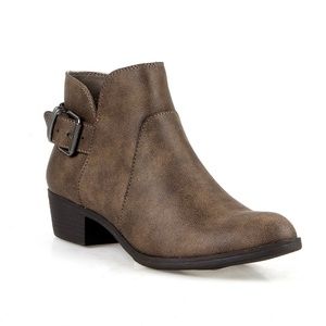 Damian-03 Pull On Women's Ankle Booties